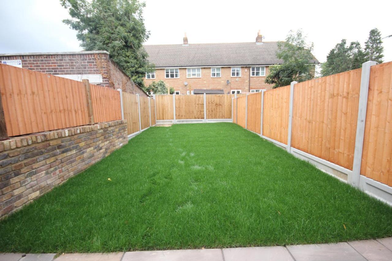 Appartamento Eversley'S Mews Londra Esterno foto