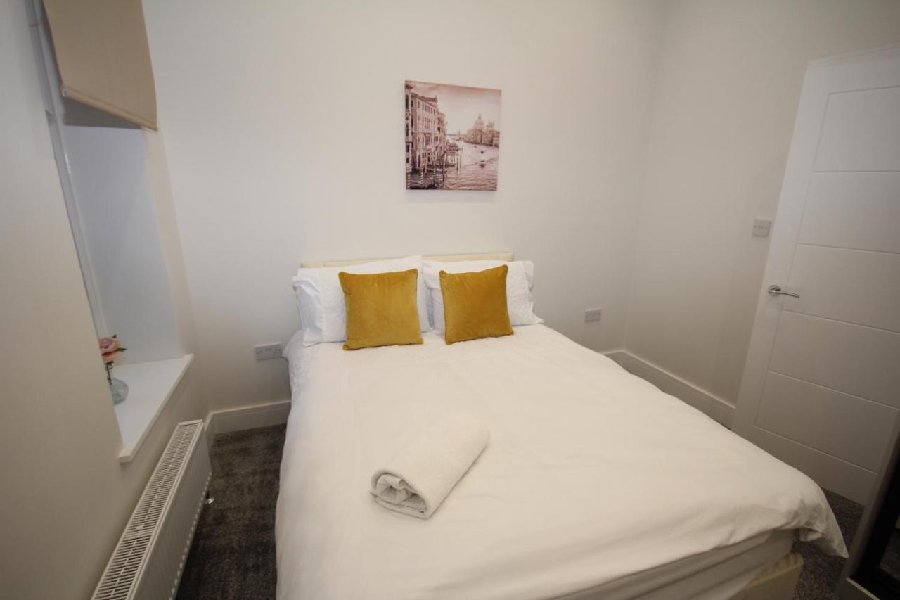 Appartamento Eversley'S Mews Londra Esterno foto
