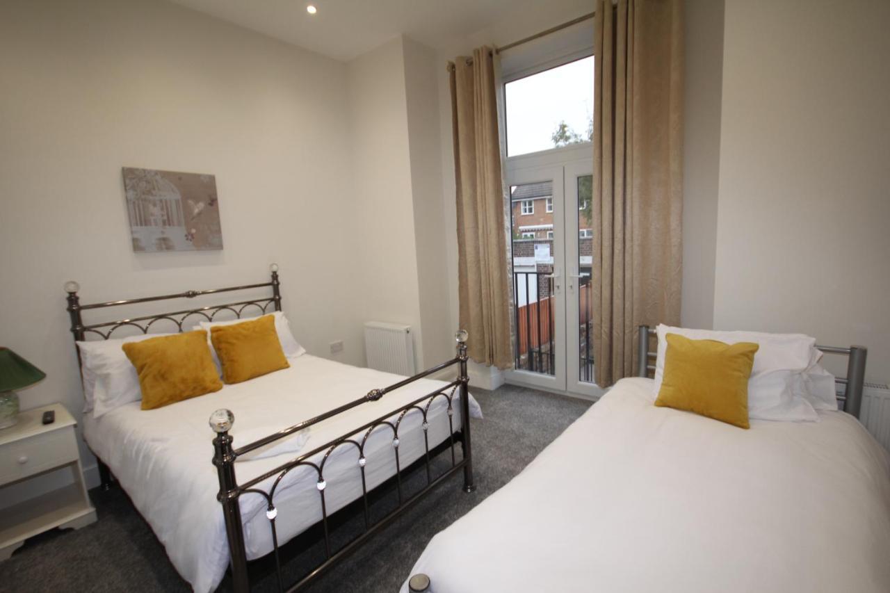 Appartamento Eversley'S Mews Londra Esterno foto